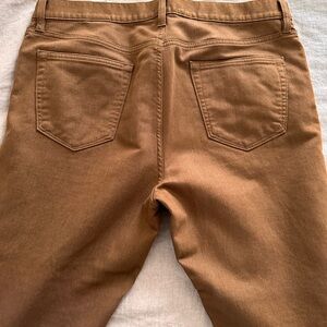 Banana Republic Traveler Pant
